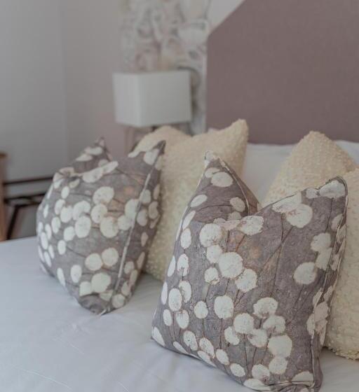 בית מלון כפרי Borgo Smeraldo