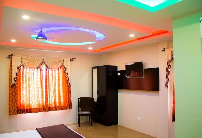 ホテル Brindavan Residency