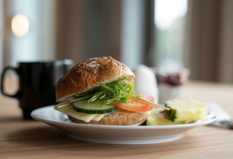 Comfort Hotel Solna Arenastaden