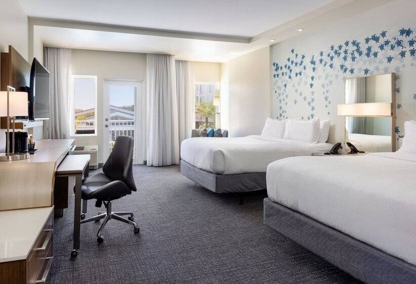 فندق Courtyard Amelia Island