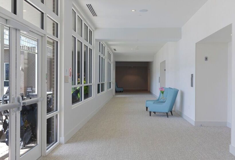 فندق Courtyard Amelia Island