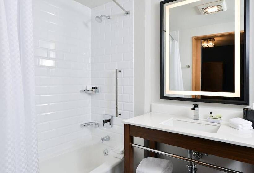 فندق Four Points By Sheraton Kansas City Olathe