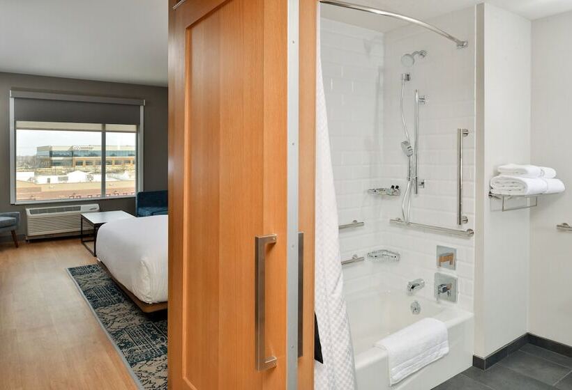 فندق Four Points By Sheraton Kansas City Olathe