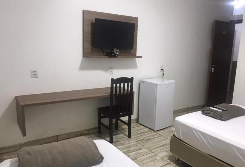 Отель Hollywood