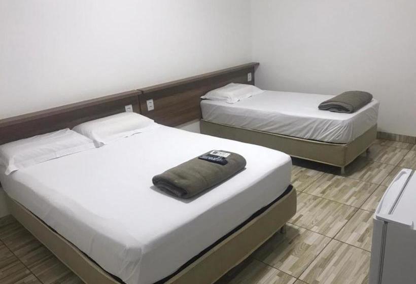 Отель Hollywood