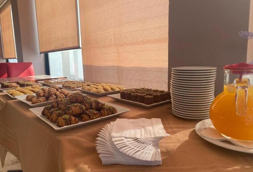 هتل Hôtel Le Pacha