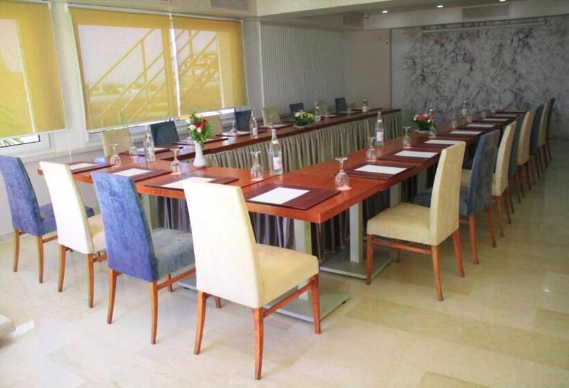 هتل Hôtel Le Pacha