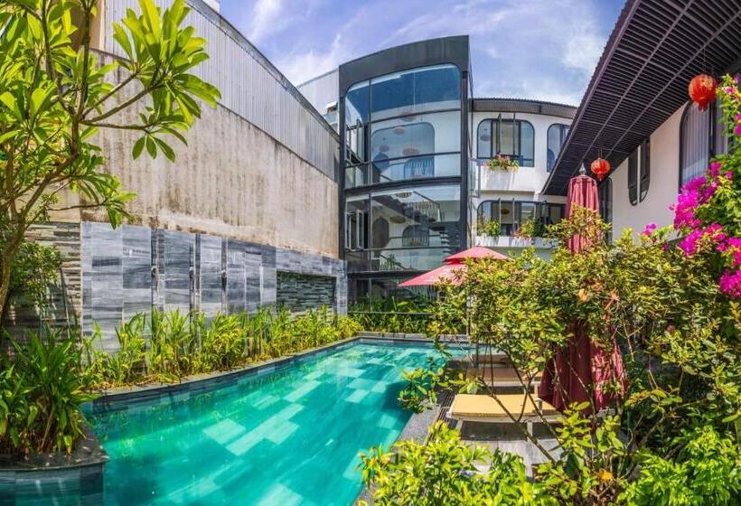 هتل Life Boutique