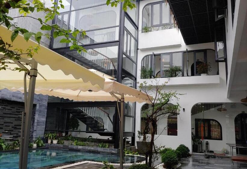 هتل Life Boutique