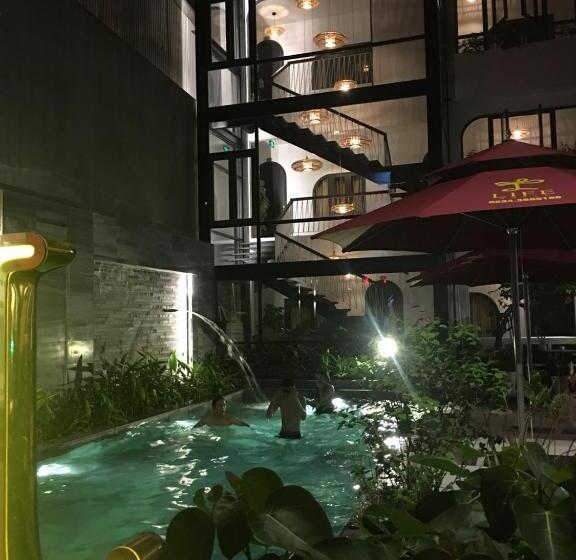 هتل Life Boutique