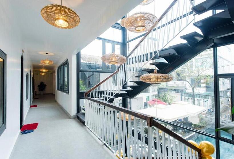 هتل Life Boutique