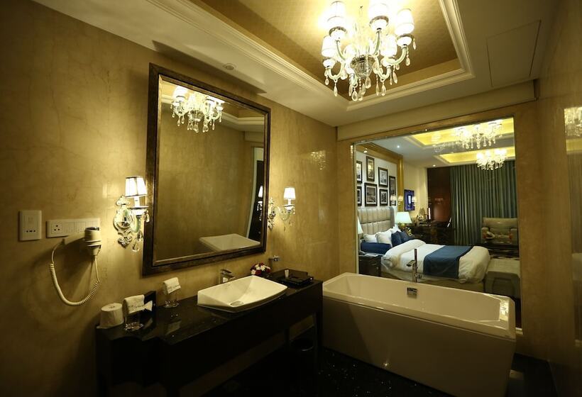 호텔 Manjeera Sarovar Premiere Rajahmundry