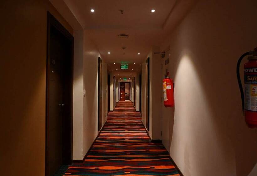 호텔 Manjeera Sarovar Premiere Rajahmundry