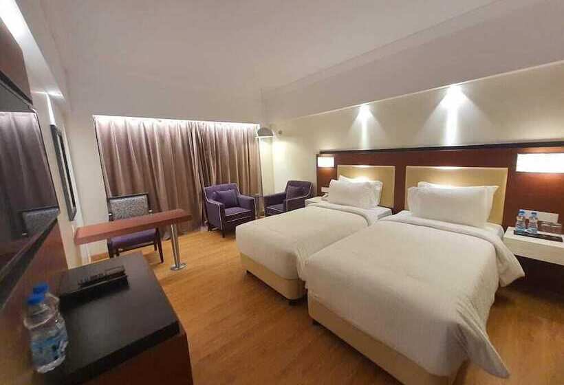 호텔 Manjeera Sarovar Premiere Rajahmundry