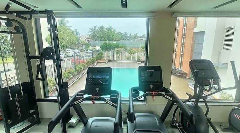 호텔 Manjeera Sarovar Premiere Rajahmundry