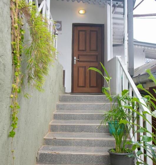 Отель Manor House Kandy