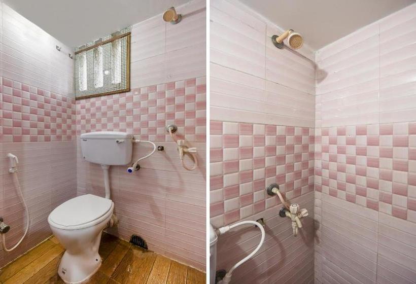 호텔 Oyo 71482  Royal Villa