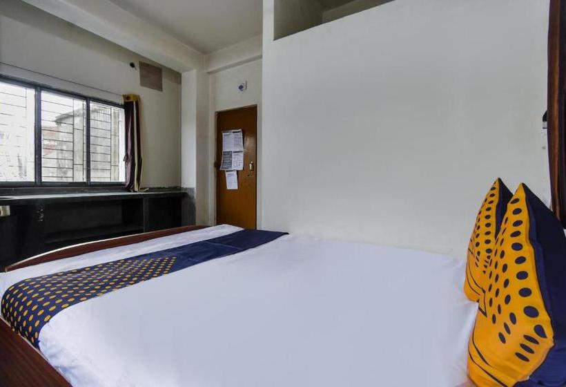 호텔 Oyo 71482  Royal Villa