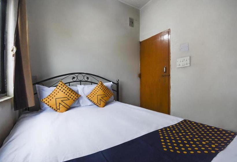 호텔 Oyo 71482  Royal Villa