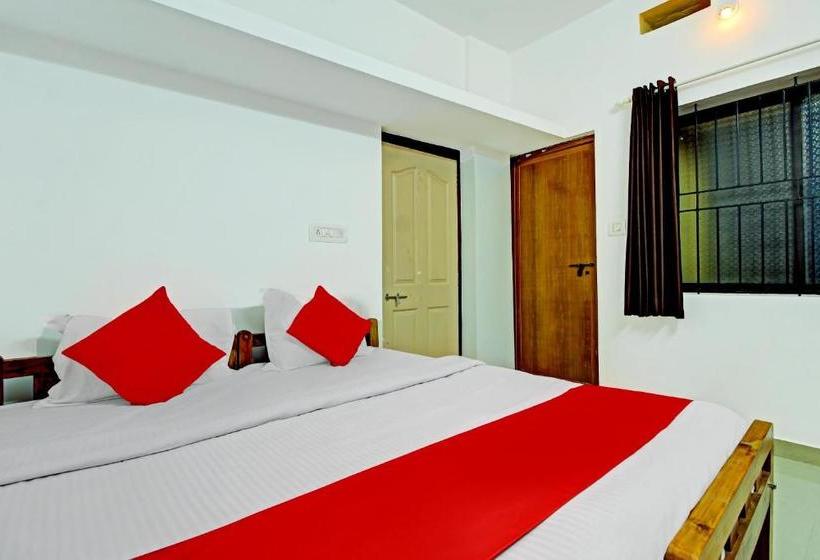Hotel Oyo 77417 Dharma Homes