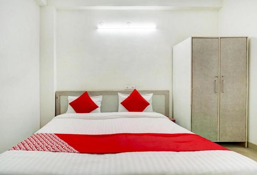 בית מלון כפרי Oyo 77767 Kaizen Inn