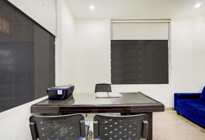 בית מלון כפרי Oyo 77767 Kaizen Inn