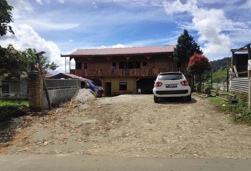 酒店 Oyo 90209 Dk Singarimbun Berastagi Homestay