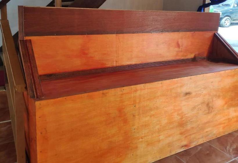 酒店 Oyo 90209 Dk Singarimbun Berastagi Homestay