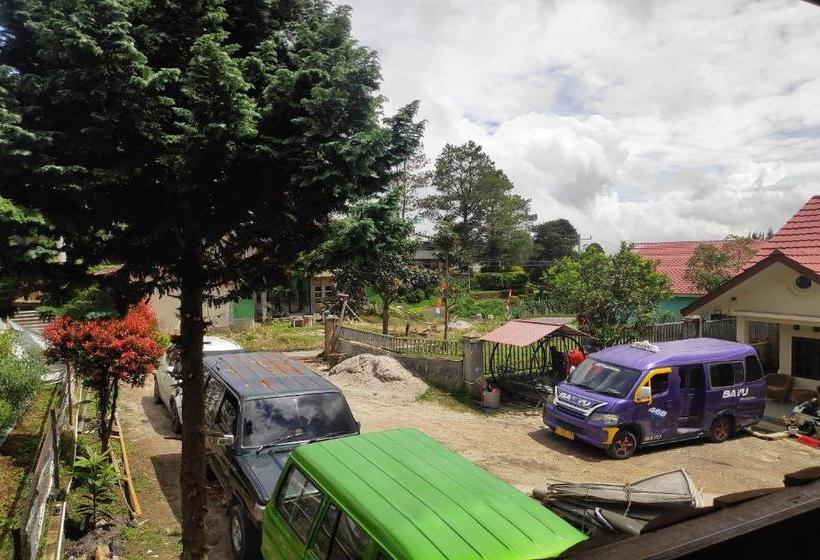 酒店 Oyo 90209 Dk Singarimbun Berastagi Homestay