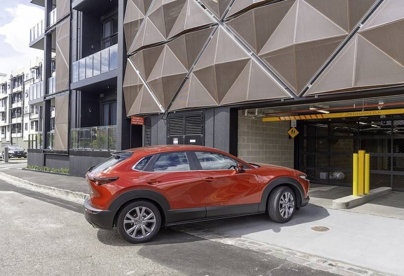 هتل Oaks R Suites Geelong