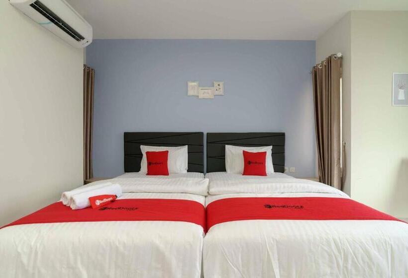 호텔 Reddoorz Plus Near Eka Hospital Bsd 5
