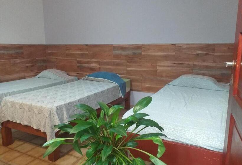 Residencial Santiago Habitaciones Hotel Bed & Break Fast