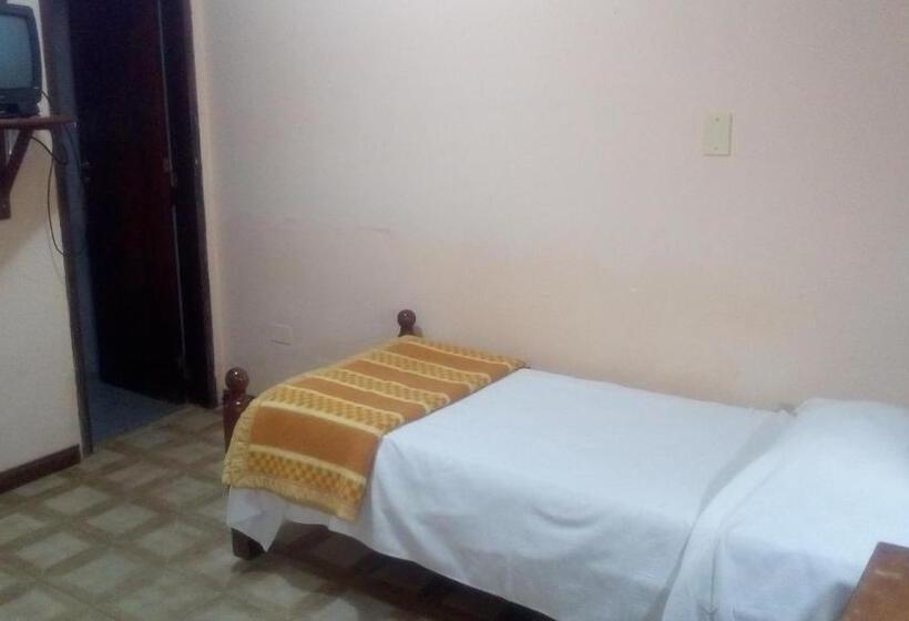 Residencial Santiago Habitaciones Hotel Bed & Break Fast