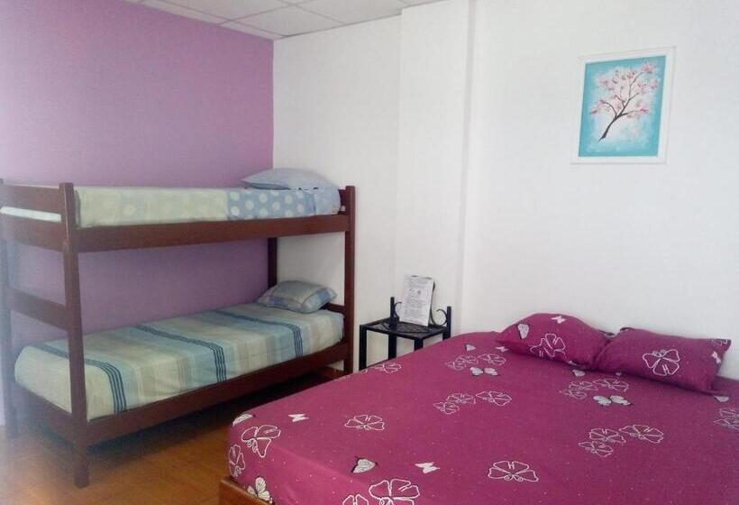 Residencial Santiago Habitaciones Hotel Bed & Break Fast