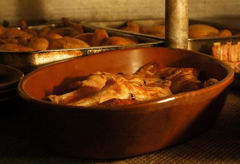 ホテル Rural El Jardin