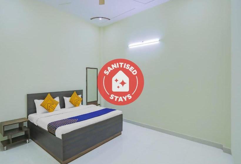 فندق Spot On 77630 Seahorse Resort