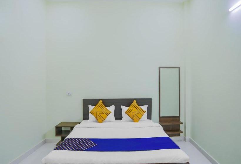 فندق Spot On 77630 Seahorse Resort