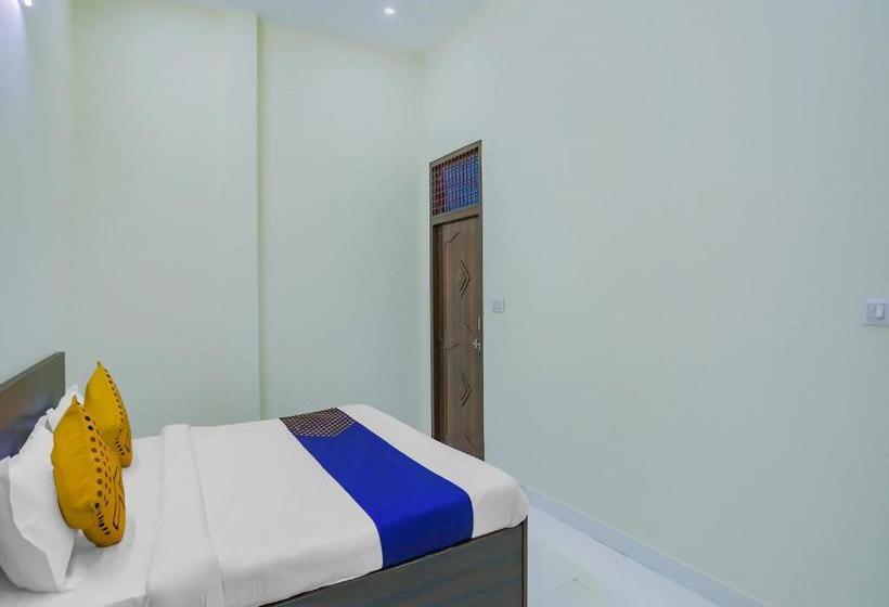 فندق Spot On 77630 Seahorse Resort