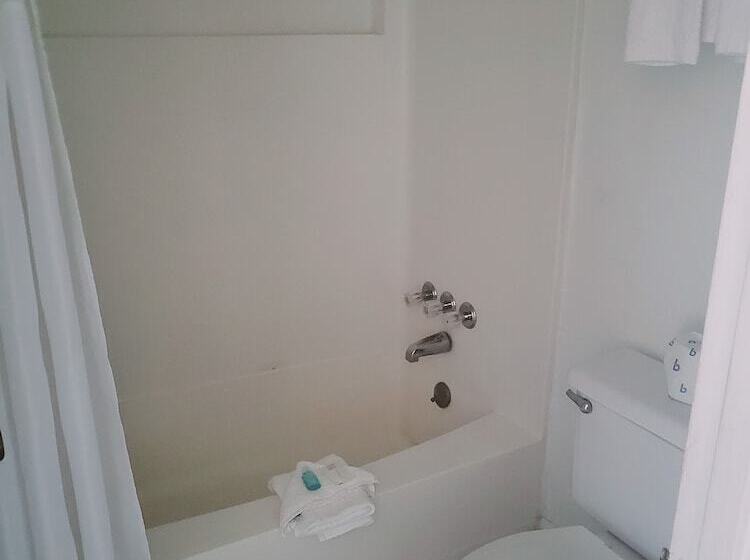 בית מלון כפרי Suburban Studios Brazil