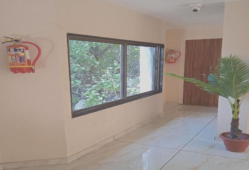 בית מלון כפרי Vikram Palace