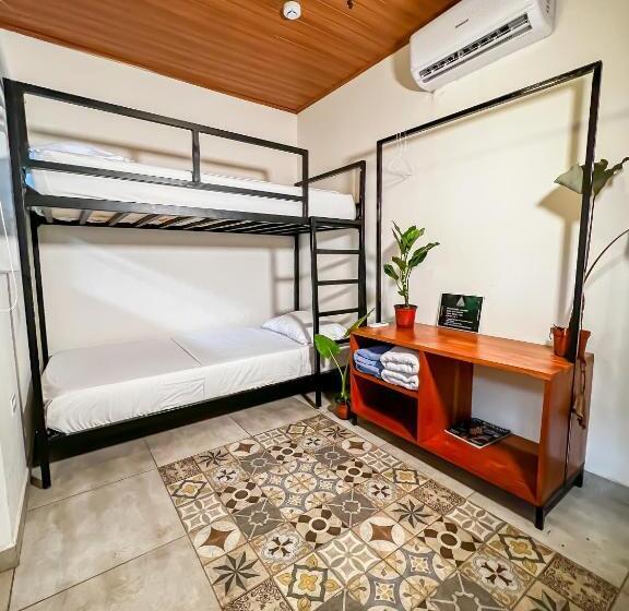 Отель Wao Jungle Venao