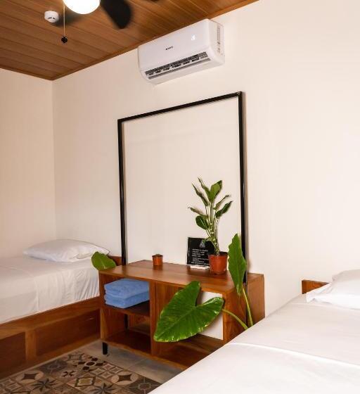 Отель Wao Jungle Venao