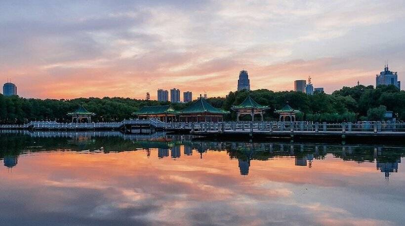 Hotel Optical Valley Convention