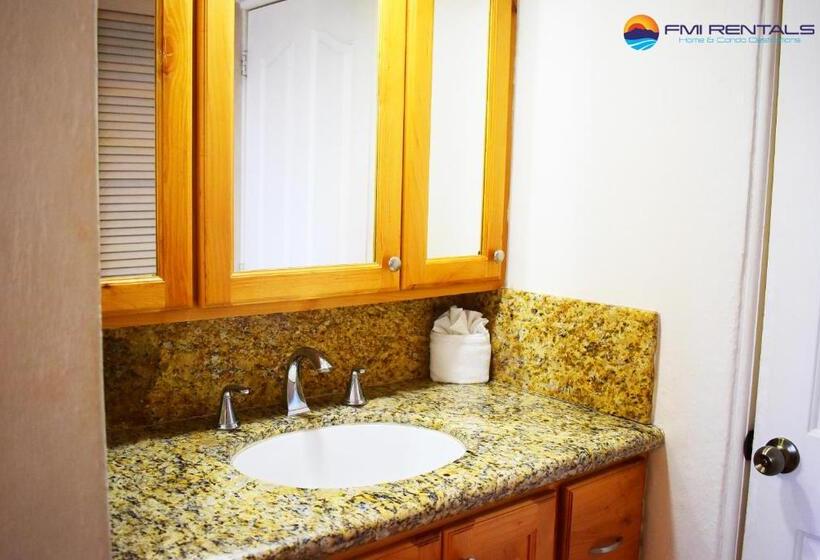 Marina Pinacate B 307