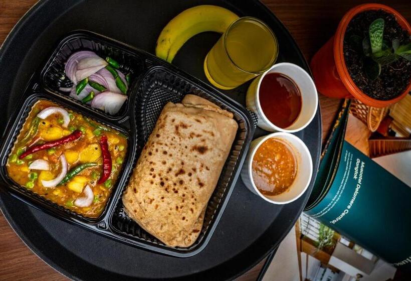 Muscatel Himalayan Resort   400 Mts From Mall Road