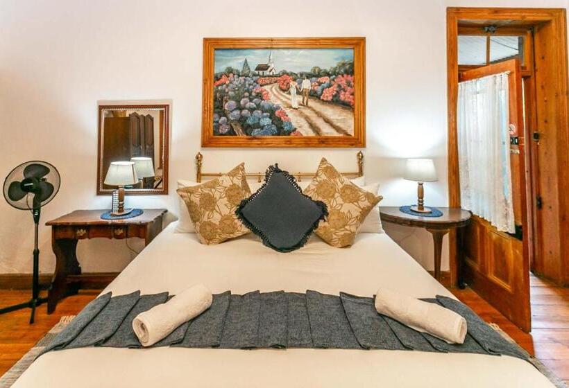 پانسیون Ravenscliff Manor