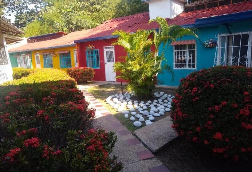 פנסיון Villa San Nicolas