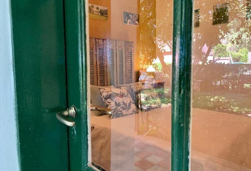 مبيت وإفطار Centro Ecuestre Frasco Chico