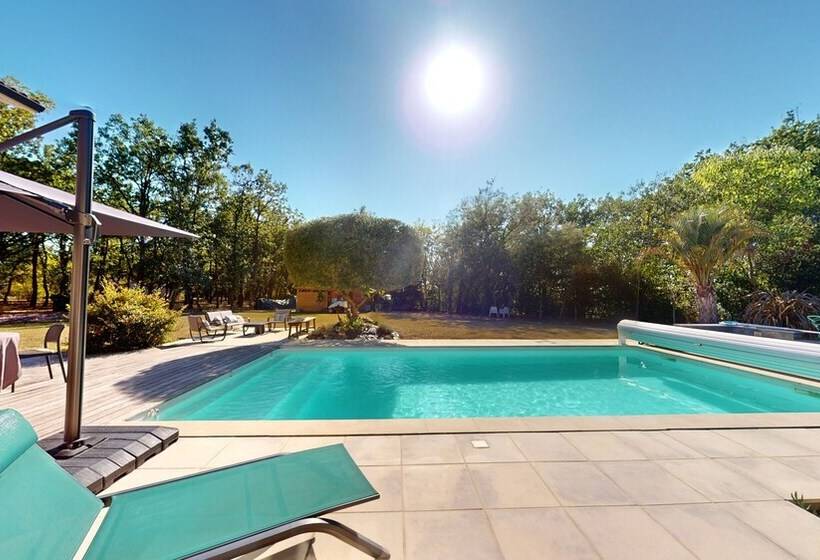 مبيت وإفطار La Planette