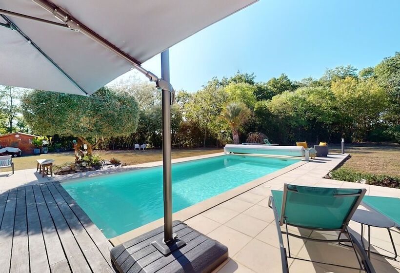 مبيت وإفطار La Planette